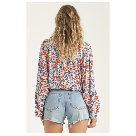 Billabong Safe Bet Surplice Top Floral V-Neck Boho Blouse Size Medium - Picture 2 of 11